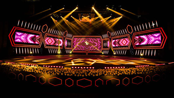 Outdoor High Brightness 500*1000mm Mesh LED Display Screen P15.625-31.25mm mit IP65 und Vollfarbe