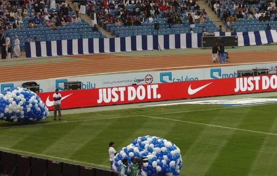 High-Definition Wasserdichte P10mm LED-Display-Bildschirm um Fußballfelder und Sportstätten