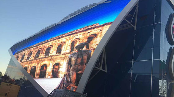 Outdoor High Brightness 500*1000mm Mesh LED Display Screen P15.625-31.25mm mit IP65 und Vollfarbe