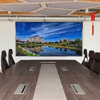 Guter Preis LED-Display mit schmaler Pixelweite mit 600-800nits Helligkeit und vollständiger Front-Service-Kabinettwartung für hochauflösende Videowände Online