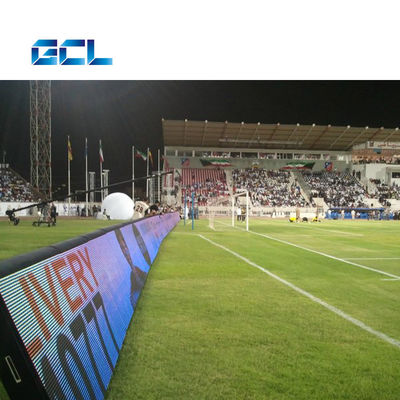 P10-LED-Bildschirm mit Stahlgehäuse und Stadionumrandung für E-Sport-Großveranstaltungen im Fußballstadion